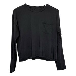 Everlane Box Cut Pocket Long Sleeve Tee Crew Neck Black Size Medium Basic
